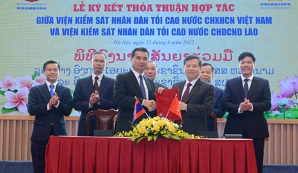 Hội đàm và ký Thoả thuận hợp tác giữa VKSND tối cao hai nước Việt Nam - Lào